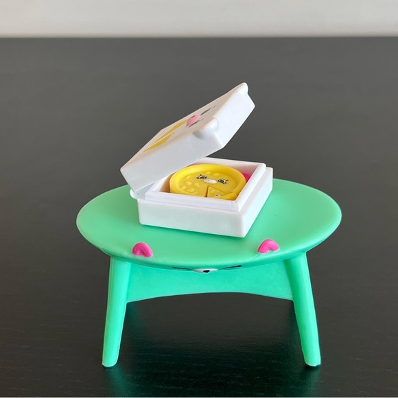 Shopkins Happy Places Happy Home Party Studio Miniature Decor - Picture 8 of 9